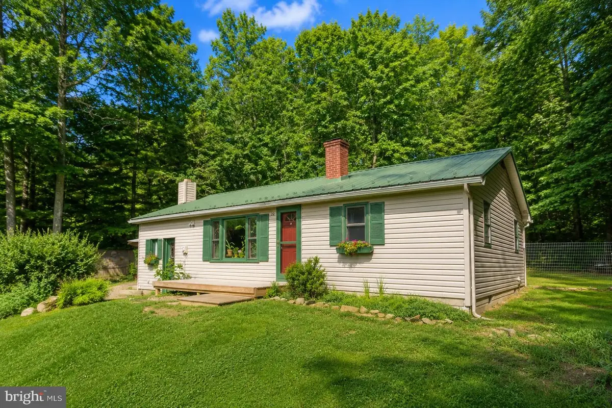22 Shady Hill Dr, Oakland, MD 21550 - #1