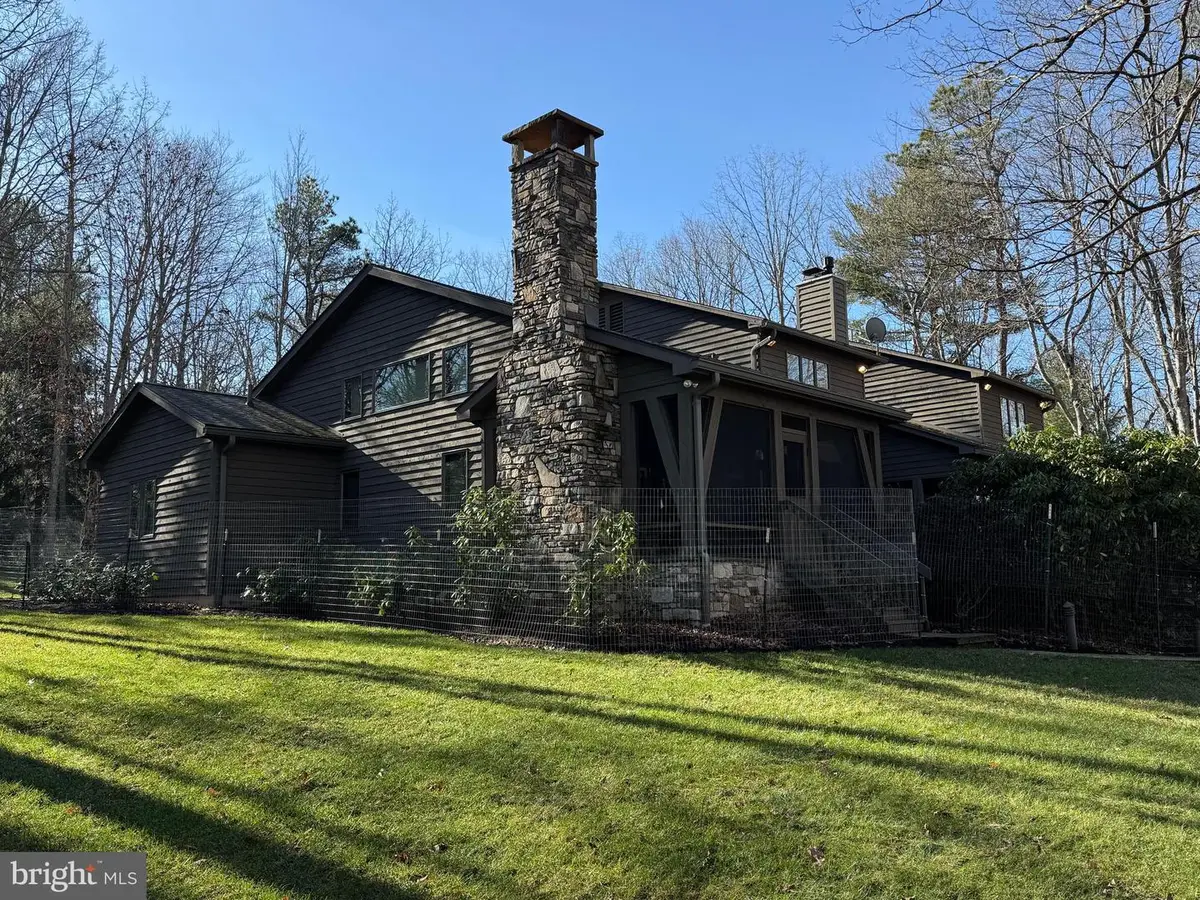 255 Thornberry Rd, Oakland, MD 21550 - #1