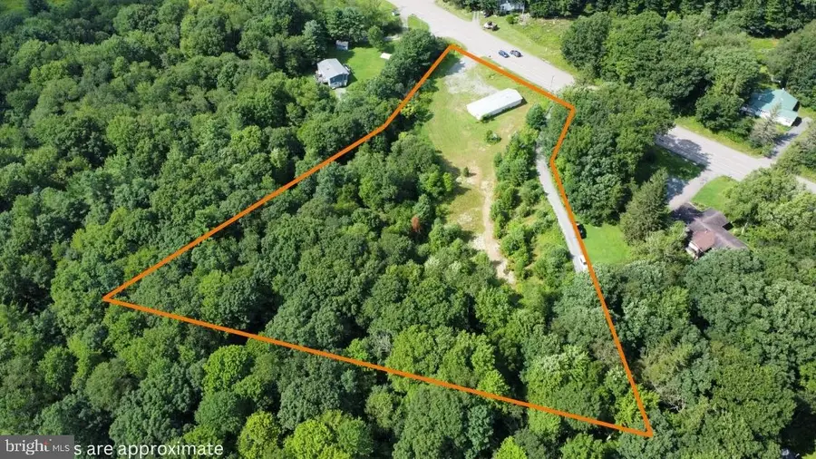 926 Hutton Rd, Oakland, MD 21550 - #2