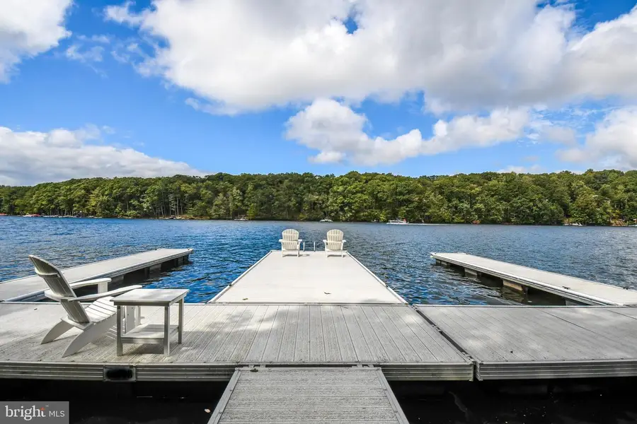 1131 Lake Shore Dr, Oakland, MD 21550 - #2