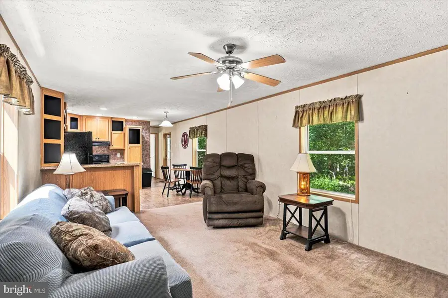 93 Meadow Lake Dr, Grantsville, MD 21536 - #3
