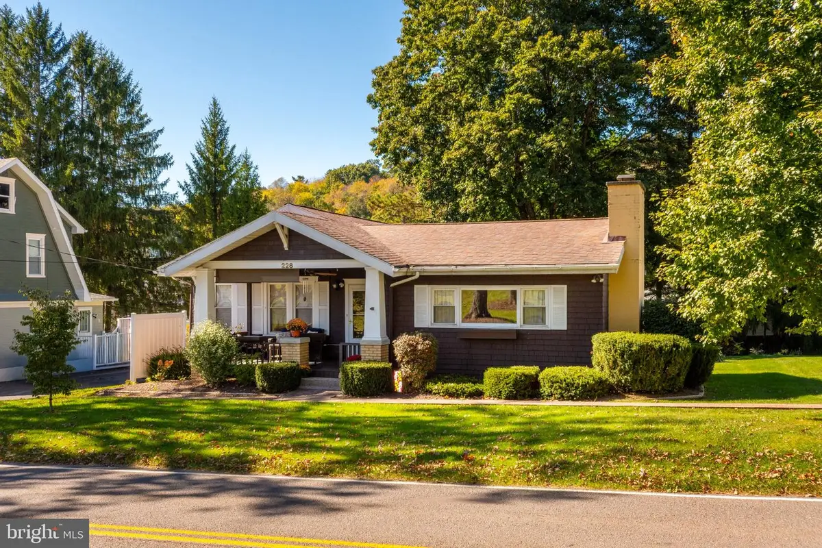 228 N 4th St, Oakland, MD 21550 - #1