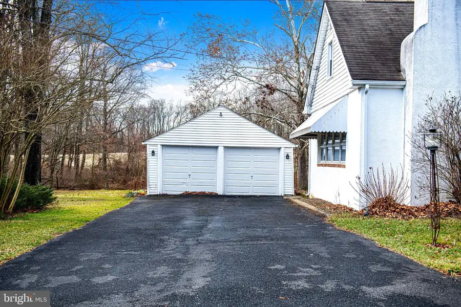 518 N Paradise Rd, Aberdeen, MD 21001 - Image #2