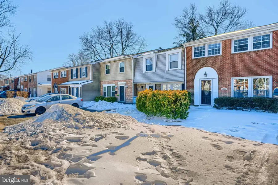 722 Shore Dr, Joppa, MD 21085 - #2