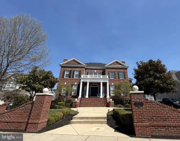 427 Shore Dr, JOPPA, MD 21085