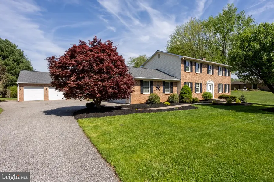 1921 Twin Lakes Dr, Jarrettsville, MD 21084 - #2