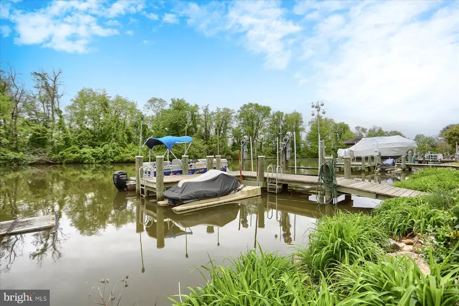 24 Neptune Dr, Joppa, MD 21085 - #3