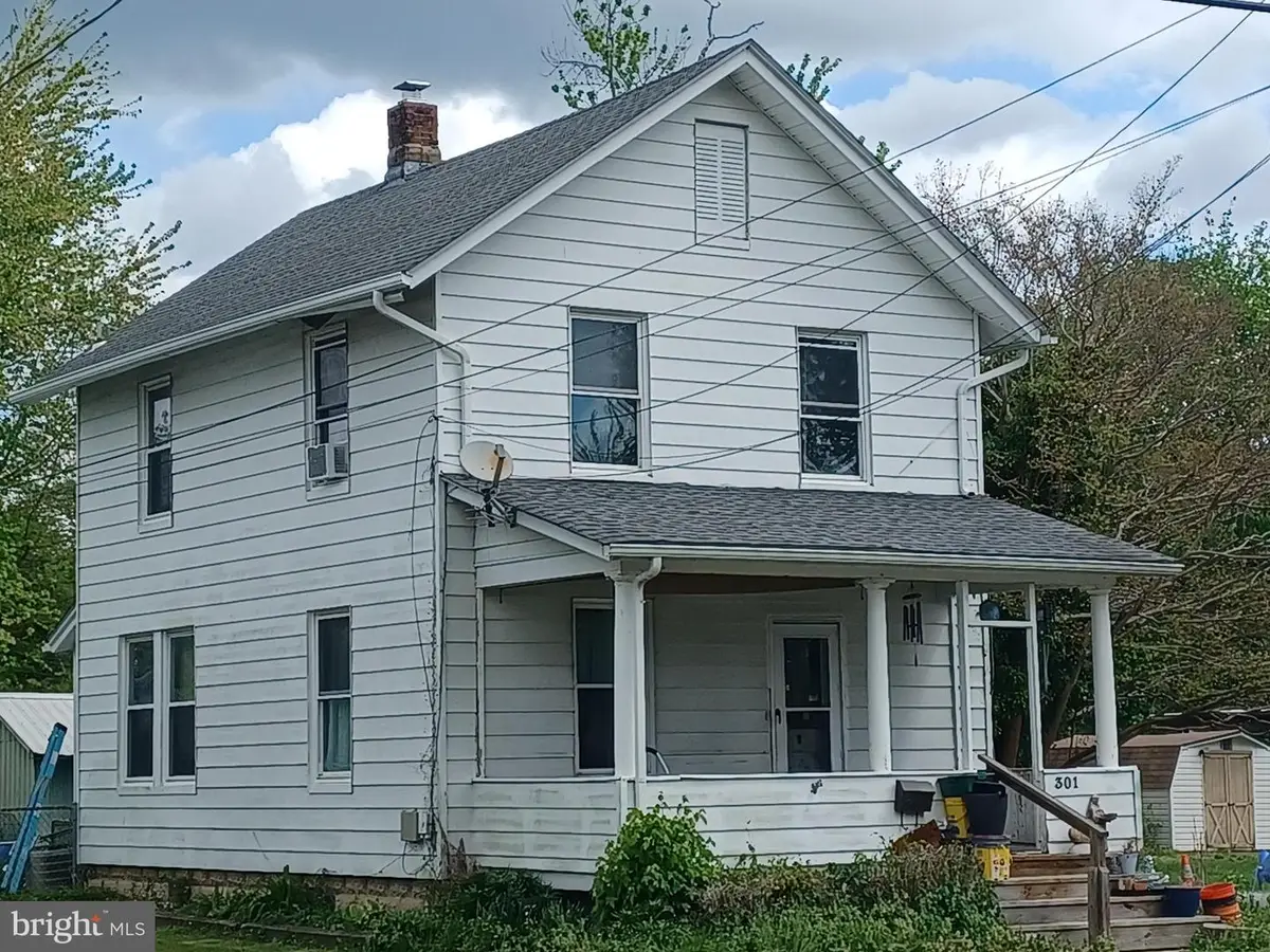 301 Custis St, Aberdeen, MD 21001 - #1