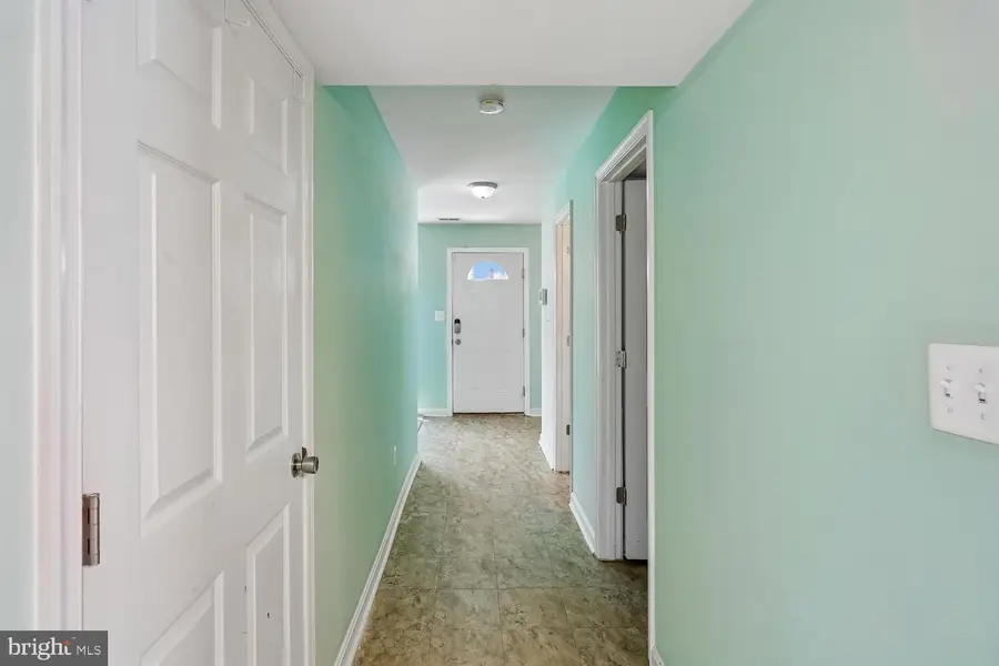 472 Winterberry Dr, Edgewood, MD 21040 - #3