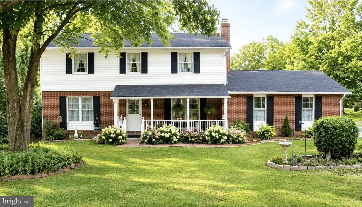 3613 Advocate Hill Dr, Jarrettsville, MD 21084 - #1