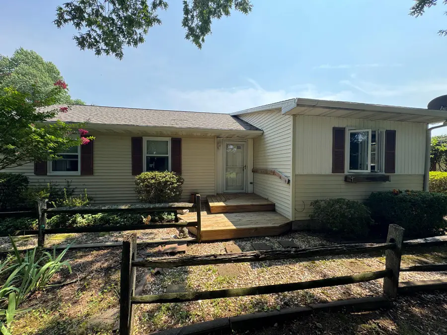 2401 Edwards Ln, Churchville, MD 21028 - #2