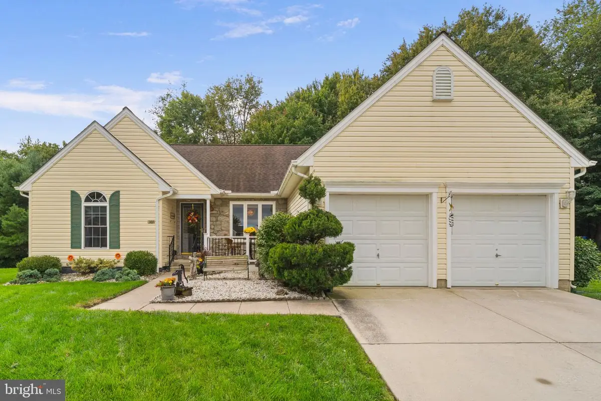 301 Blue Ridge Ct, Forest Hill, MD 21050 - #1