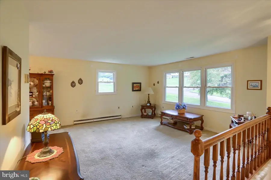 810 Stone Haven Dr, Jarrettsville, MD 21084 - #2