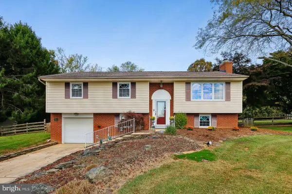 2102 Arabian Ct, FALLSTON, MD 21047
