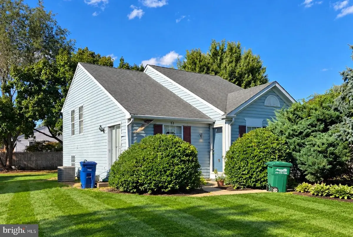 898 Oxford Ave, Aberdeen, MD 21001 - #1