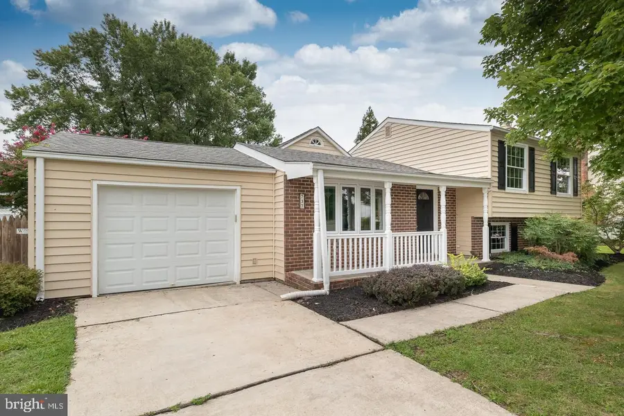 737 Shore Dr, Joppa, MD 21085 - #3
