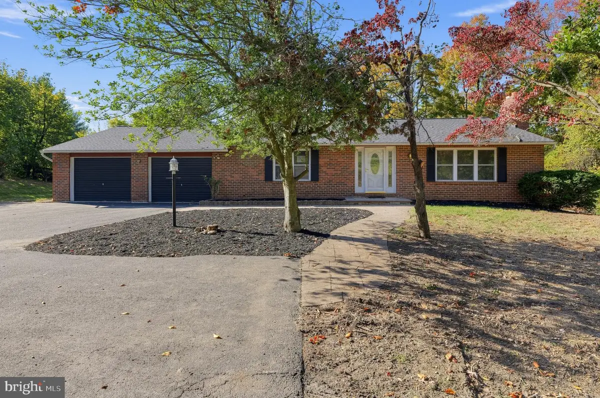 4074 Federal Hill Rd, Jarrettsville, MD 21084 - #1