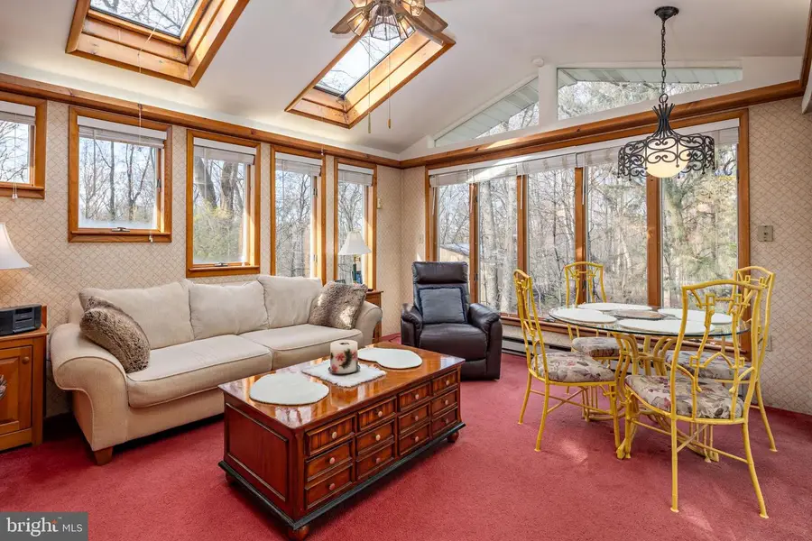 825 Misty Mdw, Sykesville, MD 21784 - Image #3