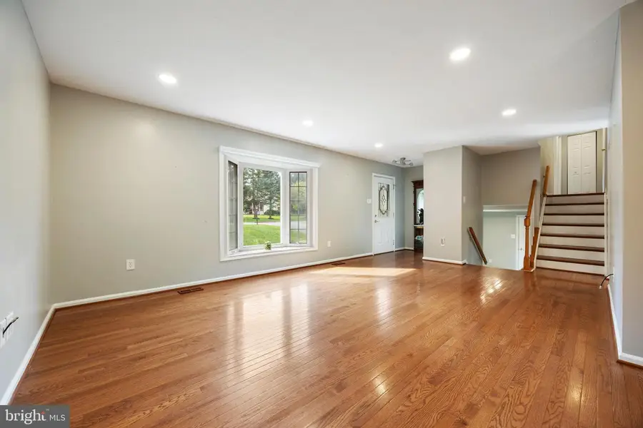 4649 Dapple Ct, Ellicott City, MD 21043 - Image #3