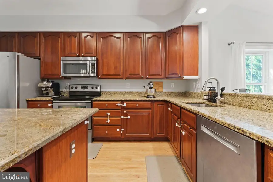 6149 Downs Ridge Ct, Elkridge, MD 21075 - Image #3