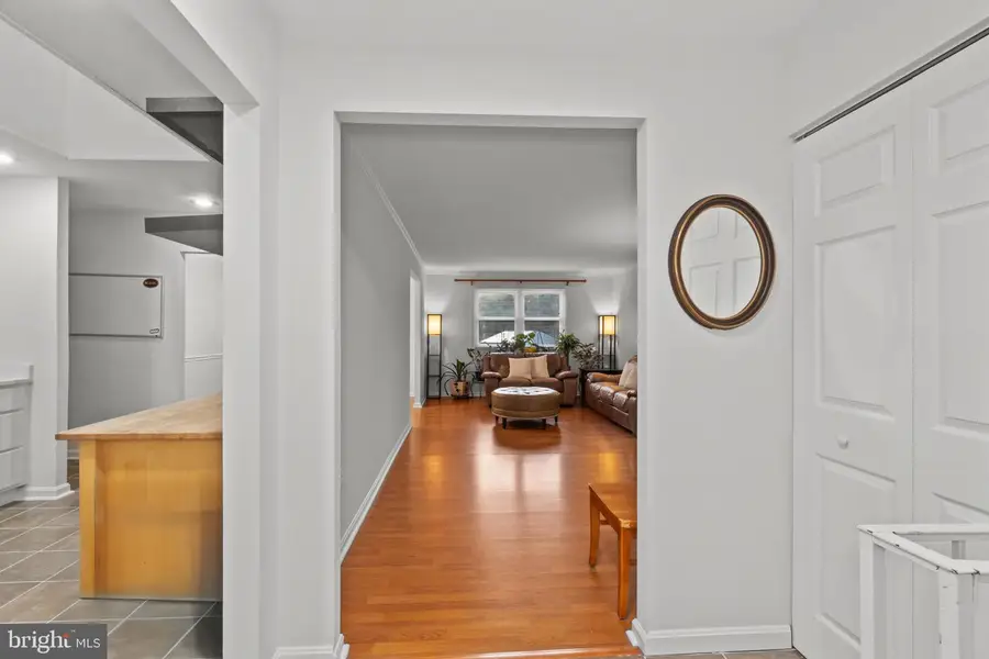 3876 Spencer Ct, Ellicott City, MD 21042 - Image #3