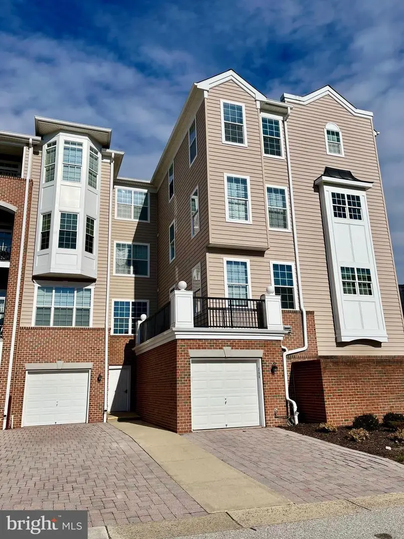 7305 Maplecrest Rd #207, Elkridge, MD 21075 - Image #2