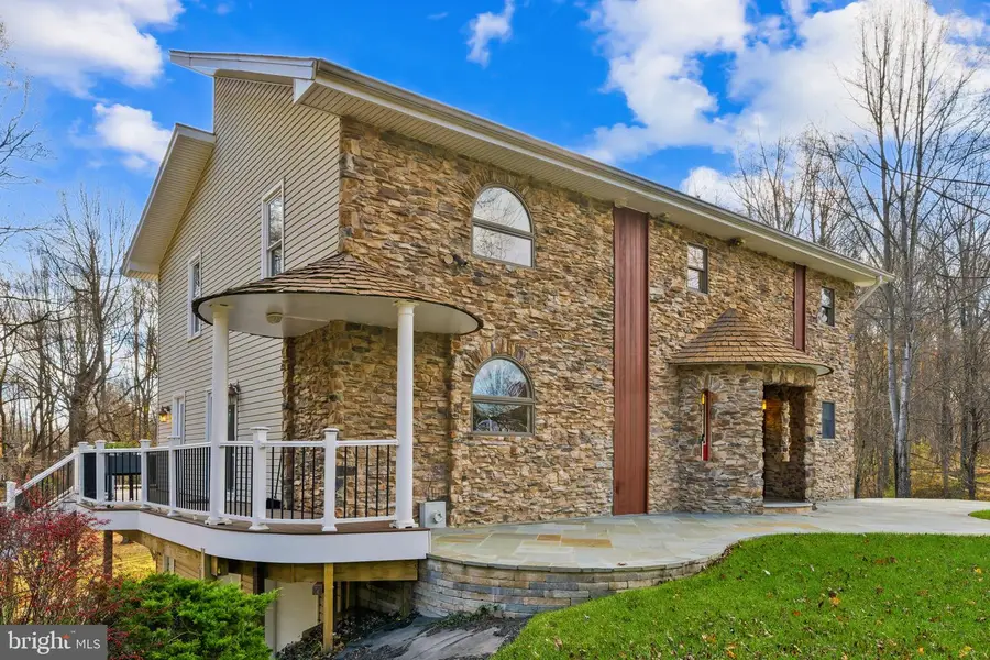 13348 Elliott Dr, Clarksville, MD 21029 - Image #2