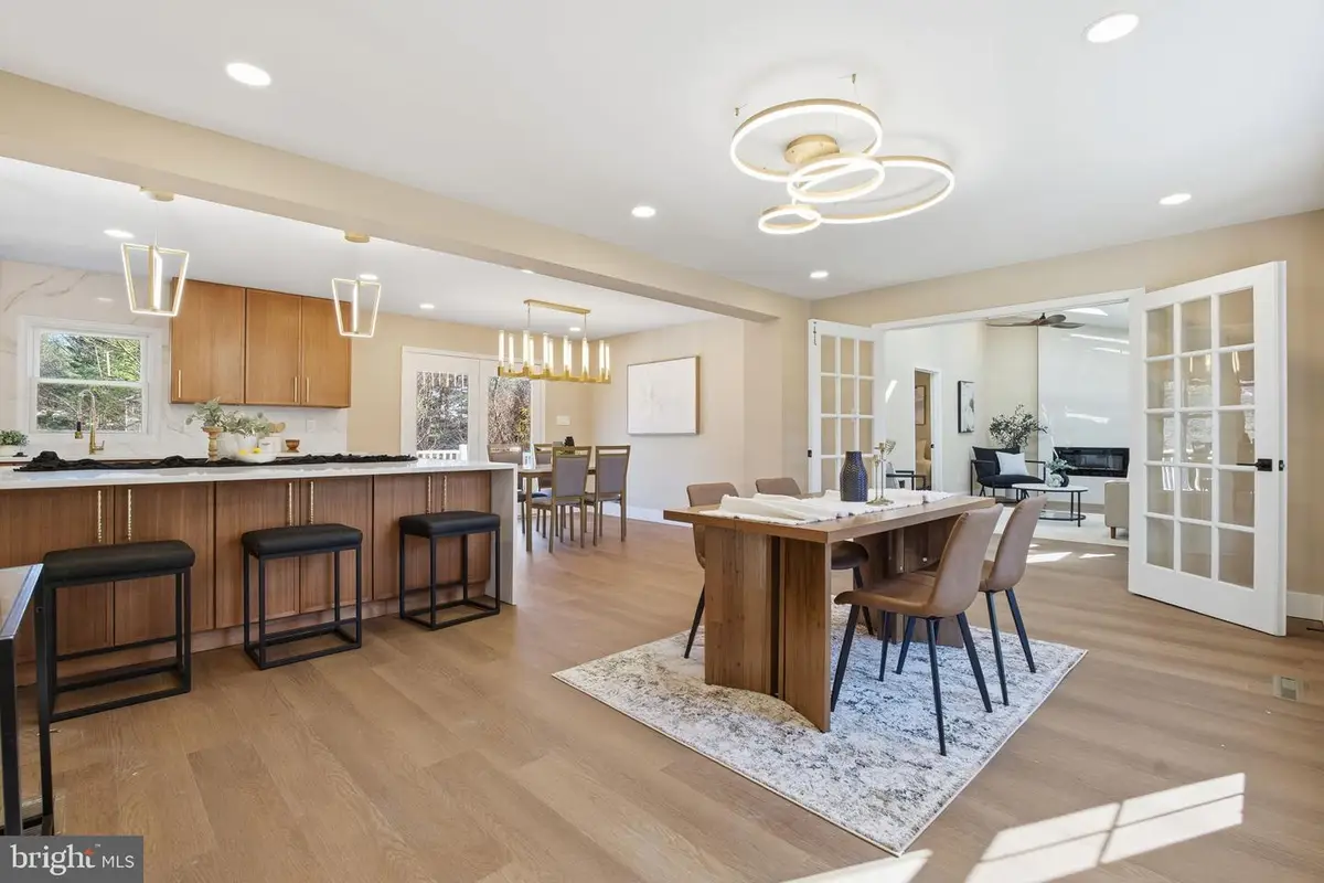 3611 Scheel Dr, Ellicott City, MD 21042 - Image #1