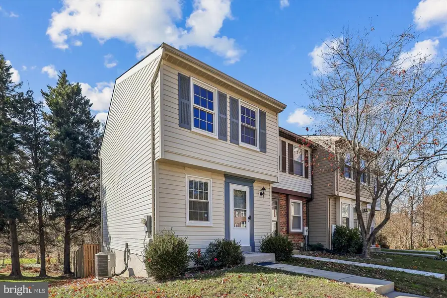 10687 Glen Hannah Dr, Laurel, MD 20723 - Image #2