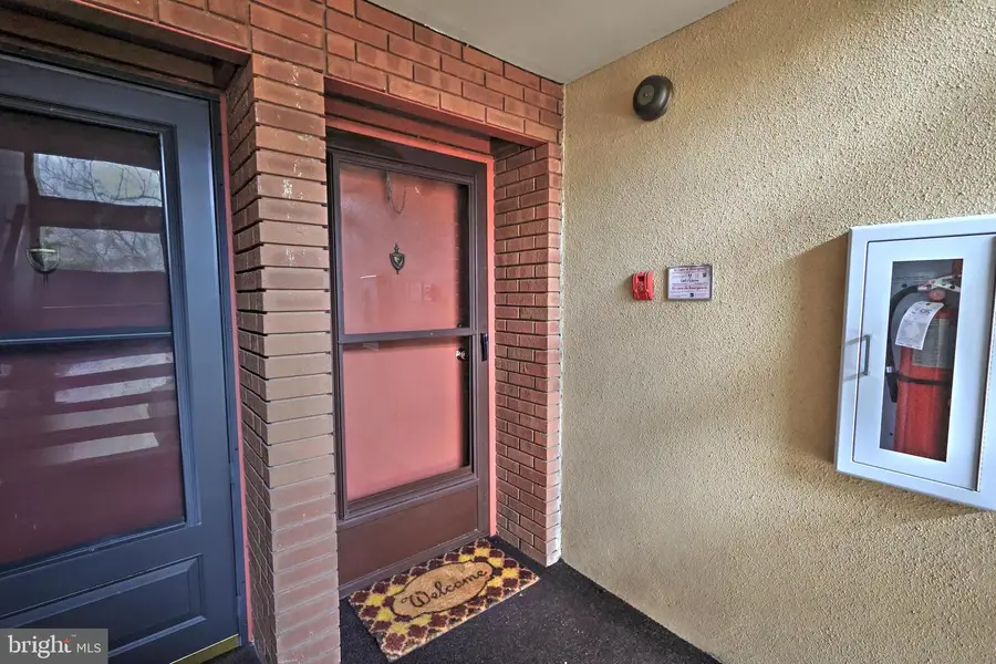 5633 Harpers Farm Rd #d, Columbia, MD 21044 - #2