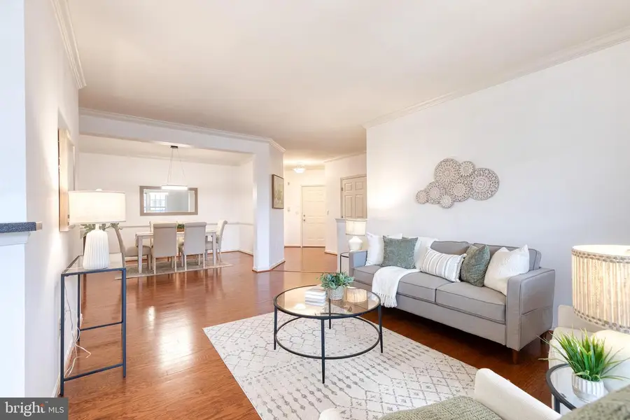 8260 Stone Crop Dr #e, Ellicott City, MD 21043 - Image #2