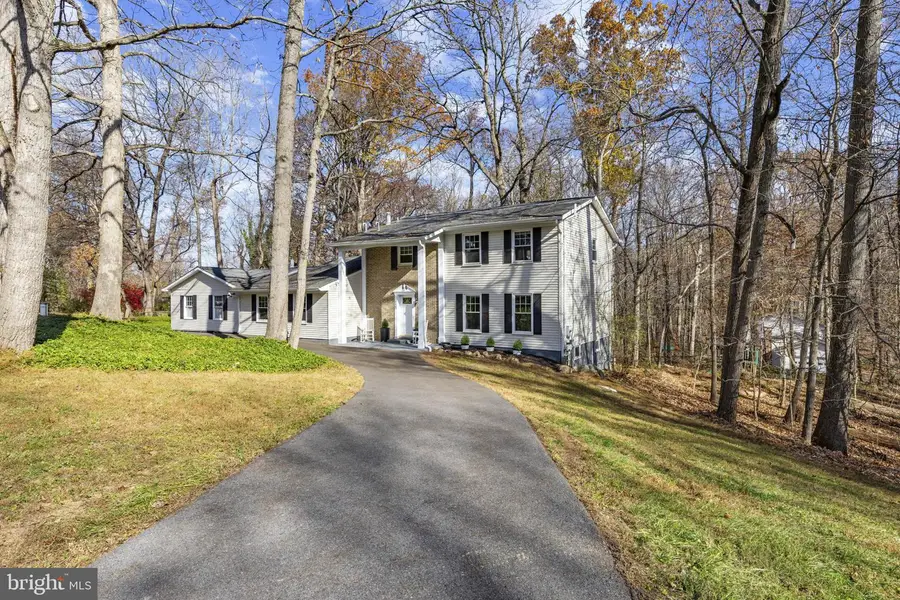 3447 Huntsmans Run, Ellicott City, MD 21042 - Image #2