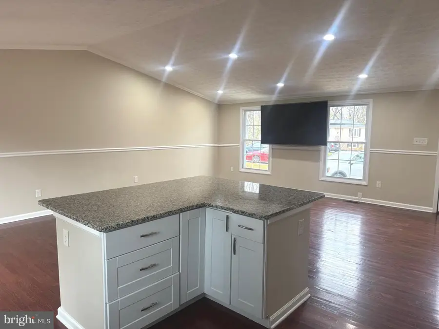 9321 Kenbrooke Ct, Laurel, MD 20723 - Image #3