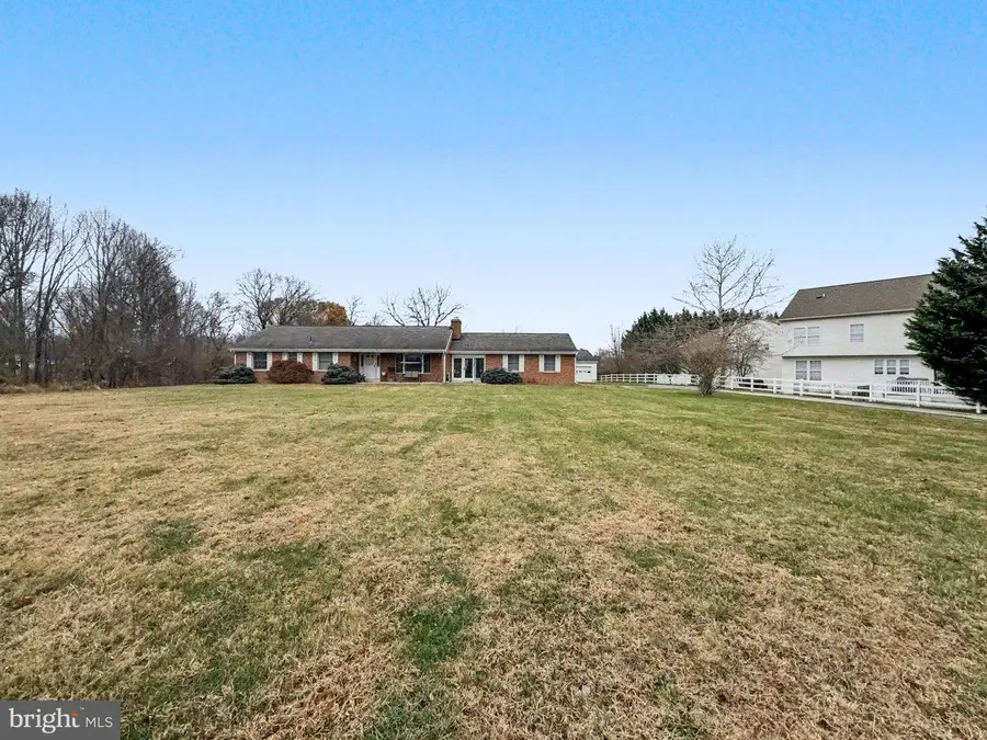 9736 State Route 99, Ellicott City, MD 21042 - Image #2