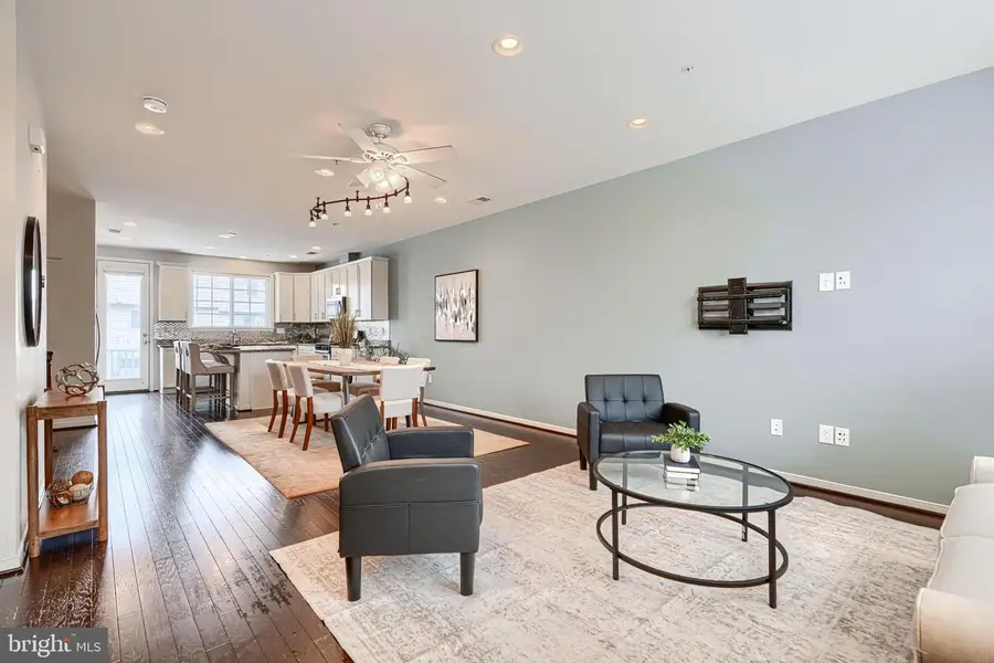 7015 Joann Khan Dr, Elkridge, MD 21075 - Image #3