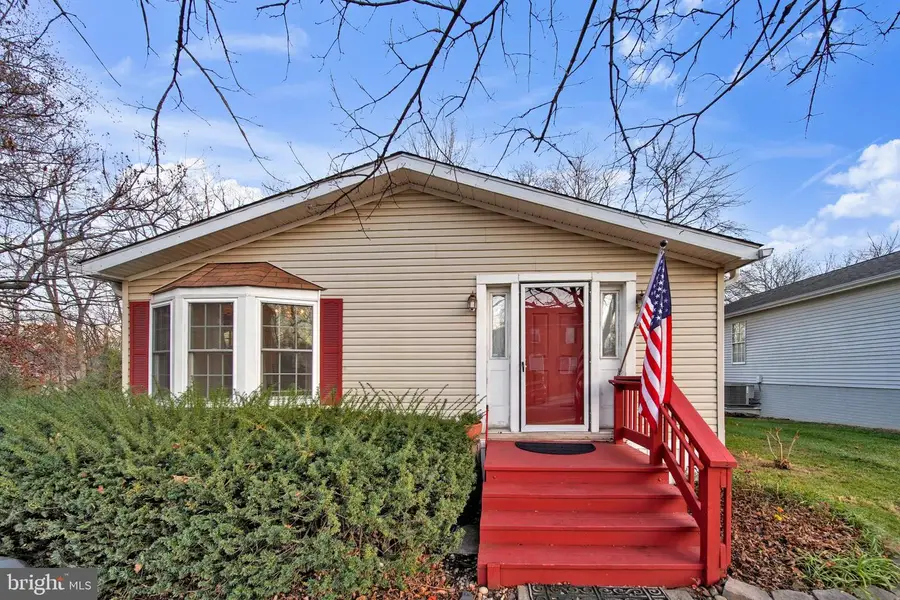 7679 Old Rockbridge Dr, Elkridge, MD 21075 - Image #2