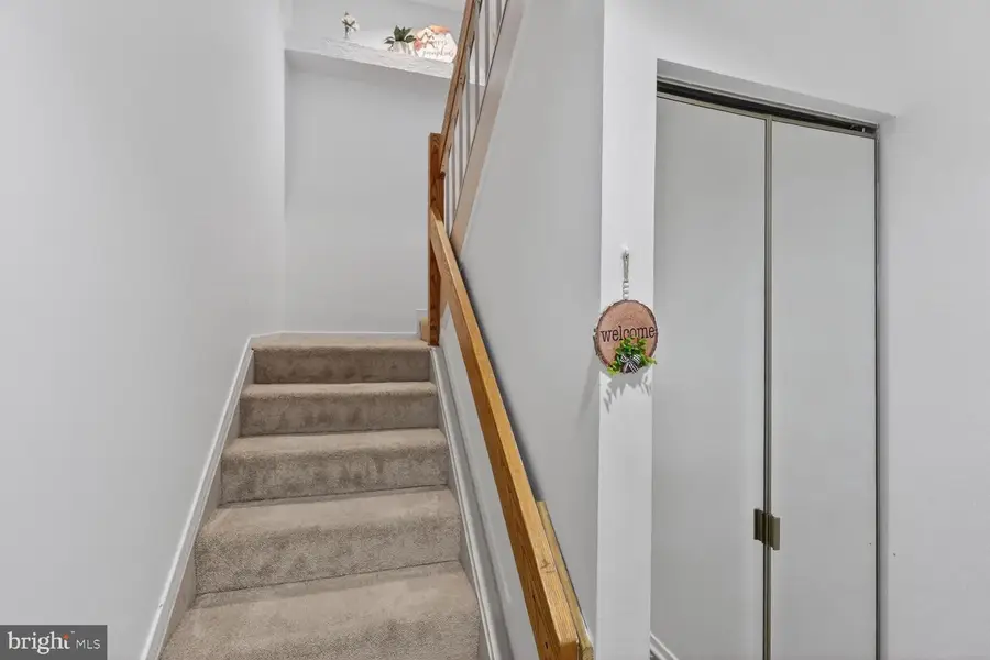 7505 Weather Worn Way #e, Columbia, MD 21046 - Image #3