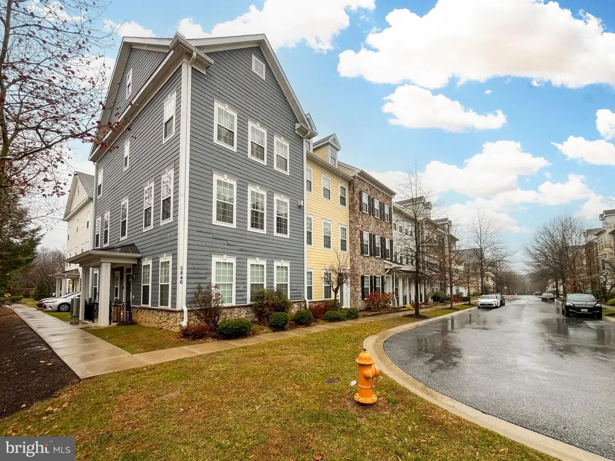5846 Donovan Ln, Ellicott City, MD 21043 - Image #1