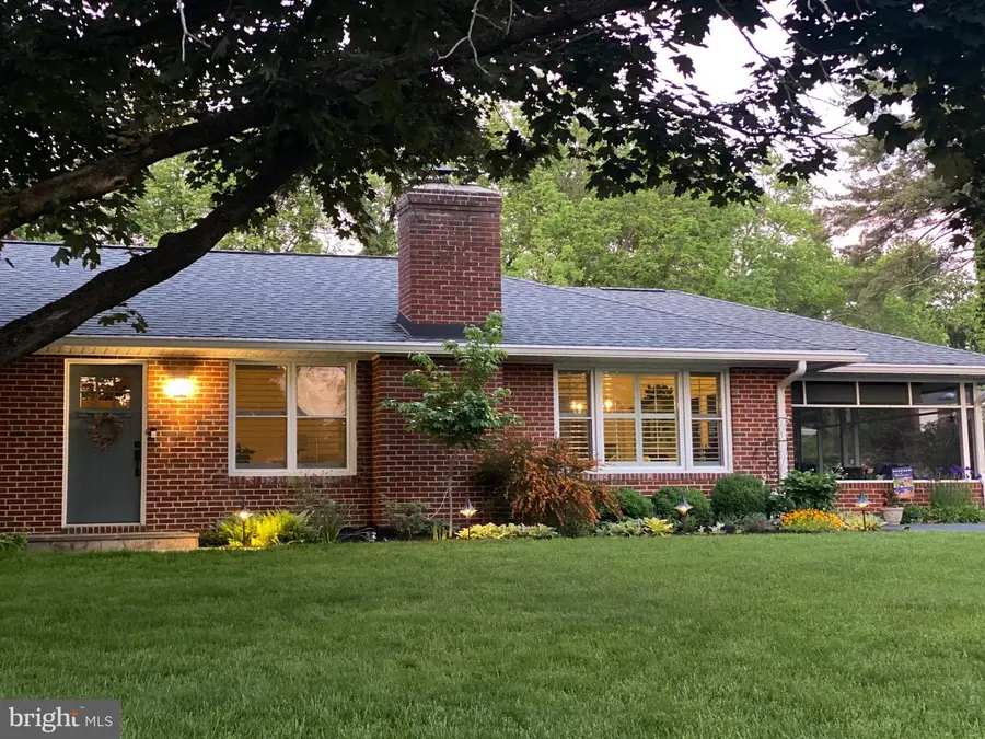 3801 Saint Johns Ln, Ellicott City, MD 21042 - Image #2