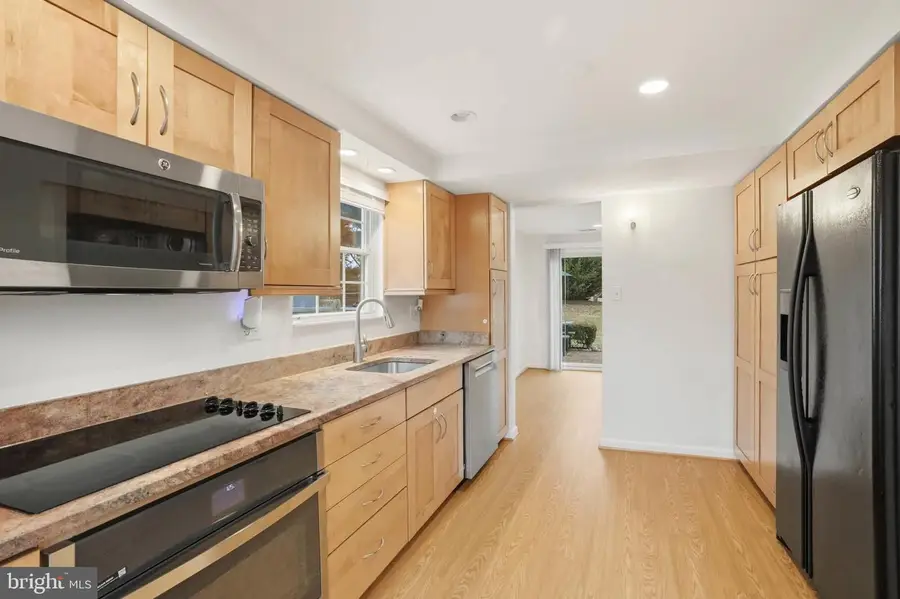 6255 Blue Dart Pl, Columbia, MD 21045 - Image #3