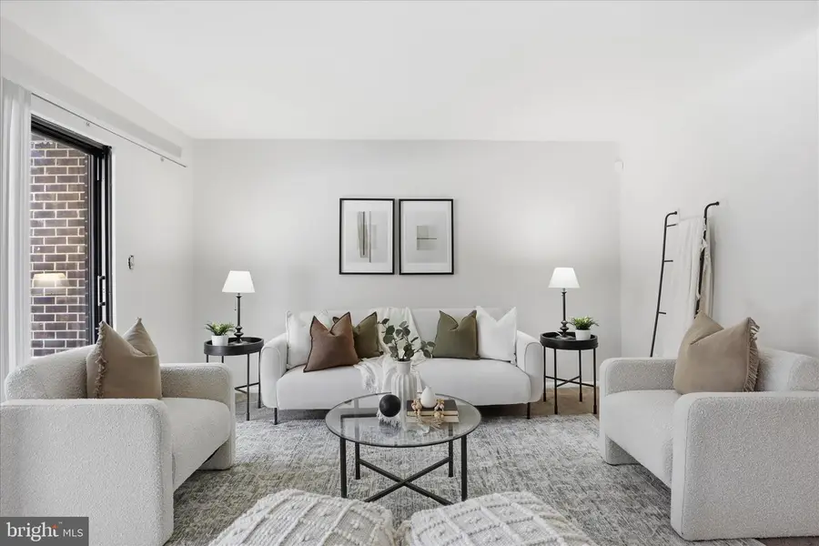 6045 Majors Ln #2 E14, Columbia, MD 21045 - #3