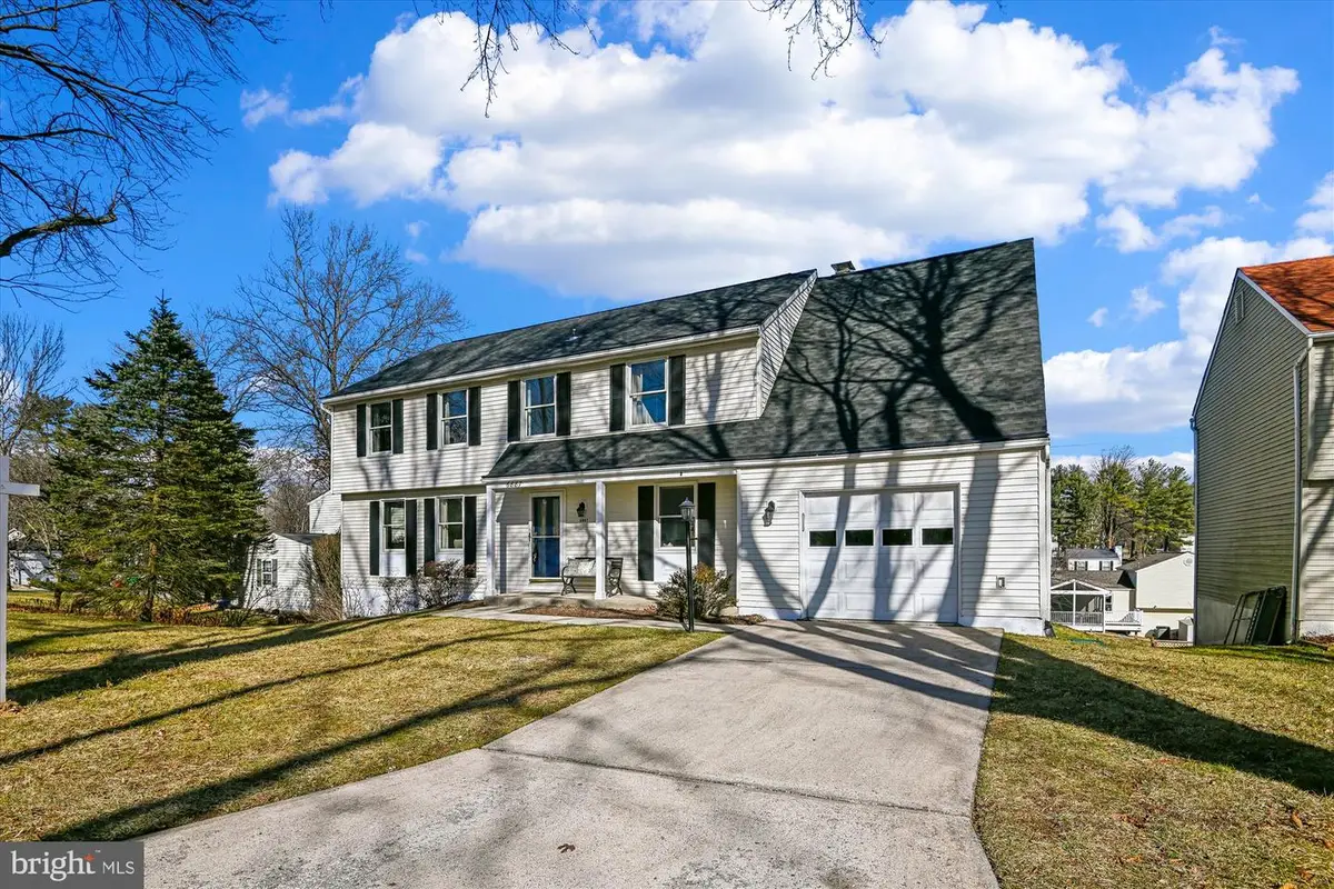 6887 Garland Ln, Columbia, MD 21045 - Image #1