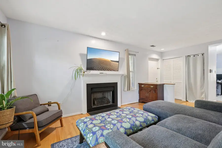 7523 Weather Worn Way #b, Columbia, MD 21046 - Image #3