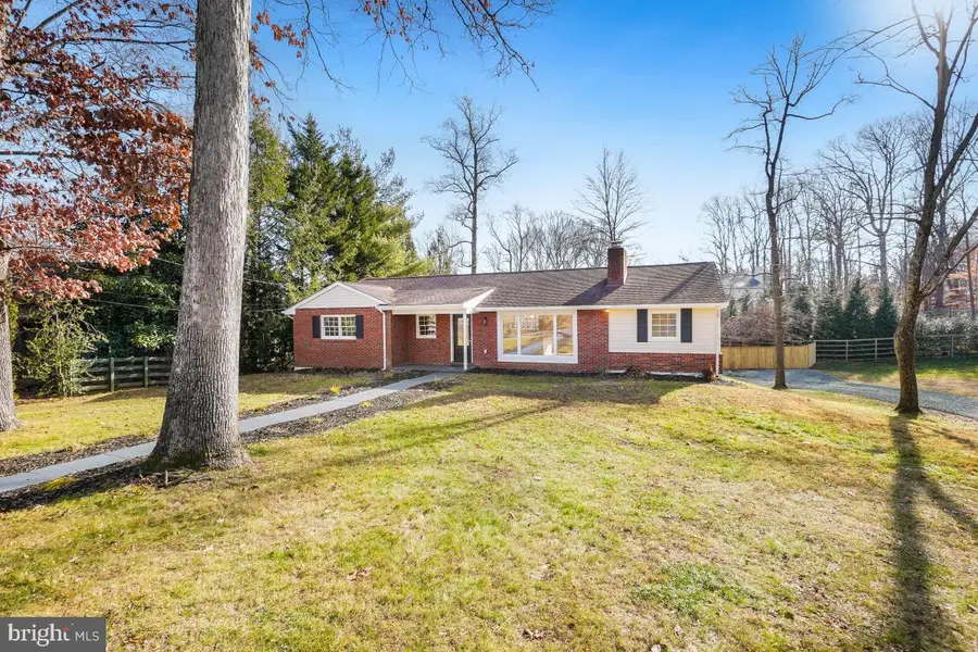 5113 Avoca Ave, Ellicott City, MD 21043 - #3