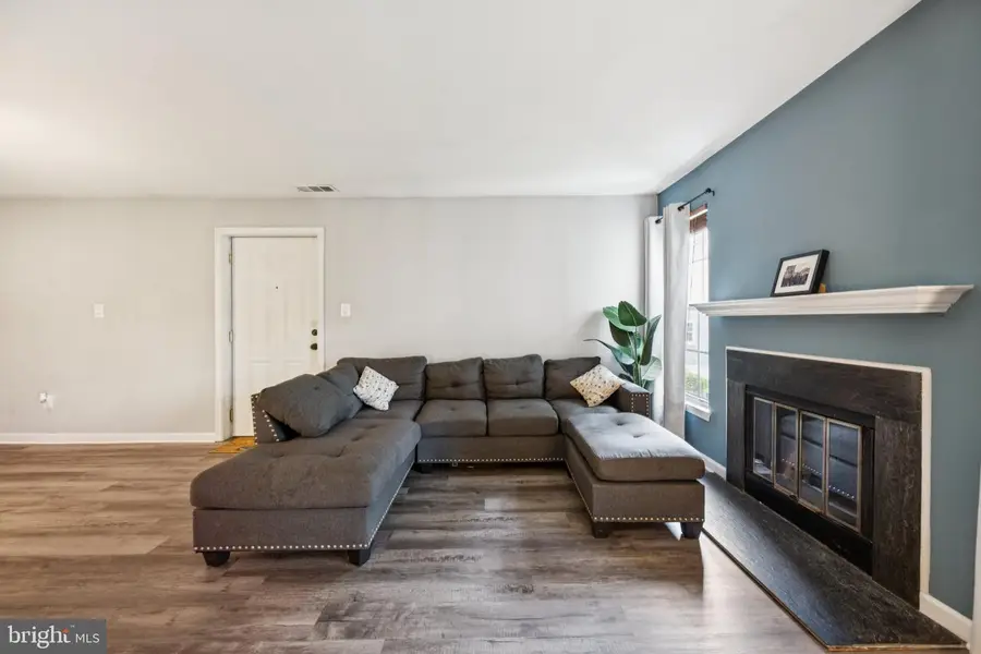 6025 Rock Glen Dr #5-504, Elkridge, MD 21075 - #3