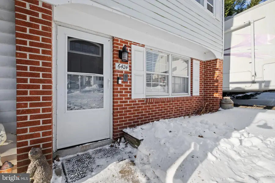 6424 Woodburn Ave, Elkridge, MD 21075 - Image #3