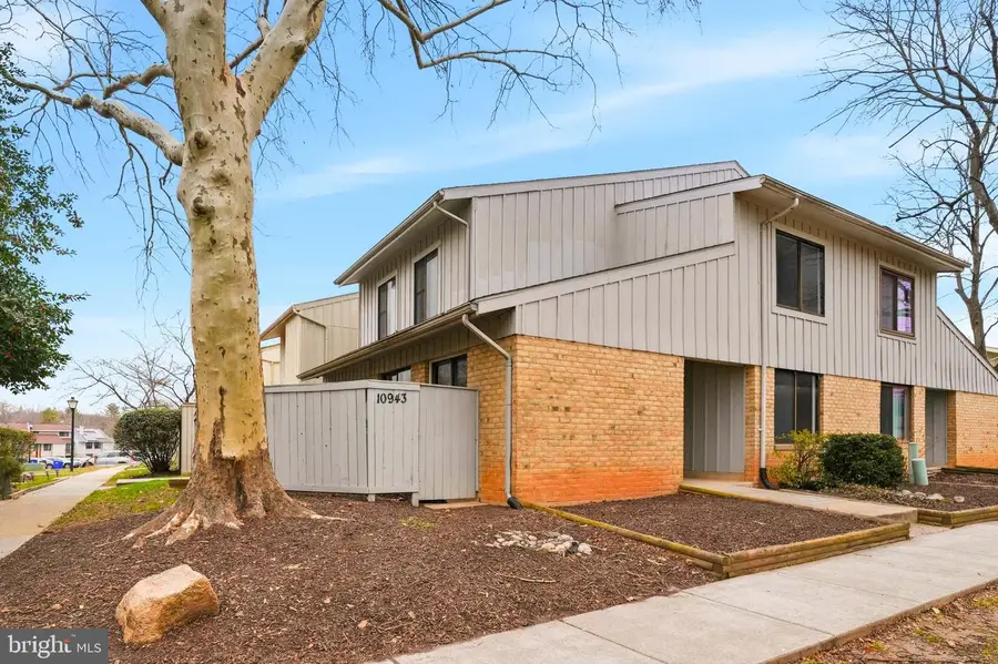 10943 Trotting Ridge Way #2, Columbia, MD 21044 - Image #2