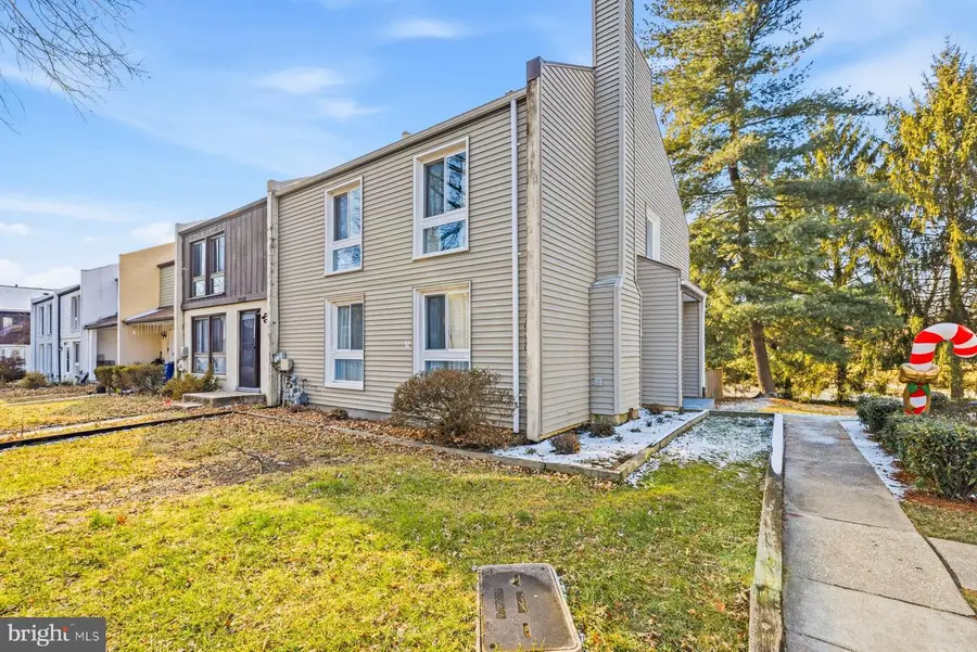 10320 Daystar Ct, Columbia, MD 21044 - Image #2