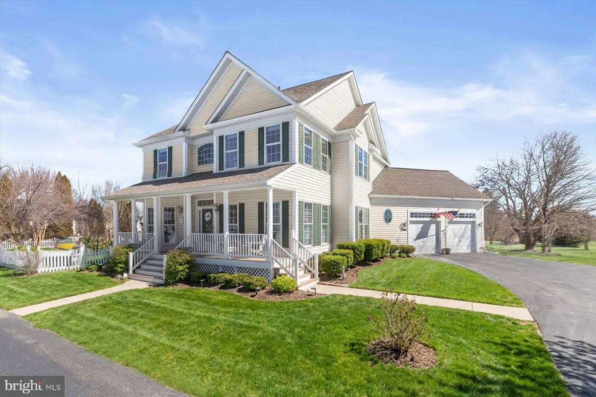 10800 Robin Lynn Dr, Ellicott City, MD 21042 - #1