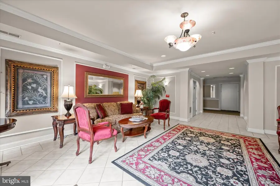 2510 Kensington Garden #301, Ellicott City, MD 21043 - #2